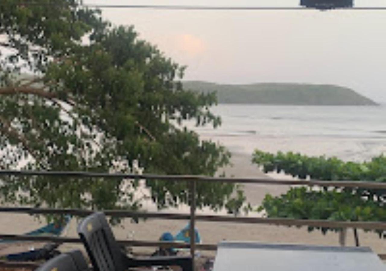 Om Shanti Paradise Gokarna  Exteriör bild